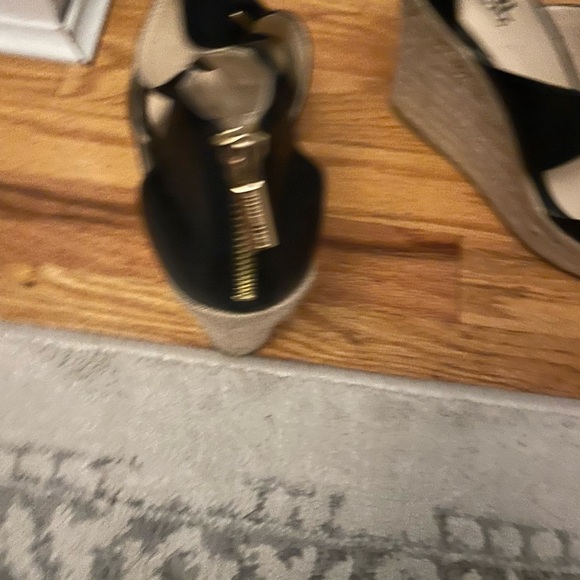 Black open wedge - Picture 4 of 7